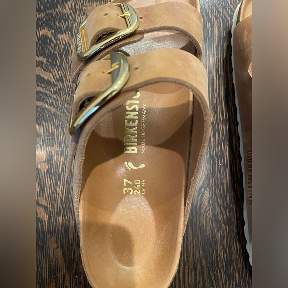 Birkenstock Arizona Big Buckle Sandal in Cognac, Size 37 - Picture 9 of 9